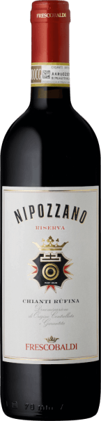 Der im Fass ausgebaute Nipozzano Chianti Rufina Riserva aus der Weinbau-Region die Toskana präsentiert sich im Glas in dichtem Purpurrot, Rubinrot. Die erste Nase des Nipozzano Chianti Rufina Riserva präsentiert Noten von Heidelbeeren, Schwarzkirschen und Quitten. Den fruchtigen Aspekten des Bouquets gesellen sich Noten des Fass-Ausbaus wie orientalische Gewürze, Vanille und Kakaobohne hinzu. Dieser trockene Rotwein von Frescobaldi ist etwas für Weinliebhaber, die ihren Wein gar nicht trocken genug trinken können. Der Nipozzano Chianti Rufina Riserva kommt dem bereits recht nah, wurde er doch mit gerade einmal 1,6 Gramm Restzucker gekeltert. Durch seine prägnante Fruchtsäure präsentiert sich der Nipozzano Chianti Rufina Riserva am Gaumen beeindruckend frisch und lebendig. Das Finale dieses jugendlichen Rotwein aus der Weinbauregion die Toskana, genauer gesagt aus Chianti Rufína DOCG, besticht schließlich mit beachtlichem Nachhall. Vinifikation des Nipozzano Chianti Rufina Riserva von Frescobaldi Ausgangspunkt für die erstklassige und wunderbar kraftvolle Cuvée Nipozzano Chianti Rufina Riserva von Frescobaldi sind Cabernet Sauvignon, Colorino, Malvasia Nera, Merlot und Sangiovese Trauben. Die Weinbeeren für diesen Rotwein aus Italien werden, zum Zeitpunkt optimaler Reife, ausschließlich von Hand geerntet. Nach der Weinlese gelangen die Trauben umgehend in die Kellerei. Hier werden sie sortiert und behutsam gemahlen. Anschließend erfolgt die Gärung im Edelstahltank und kleinen Holz bei kontrollierten Temperaturen. Nach dem Ende der Gärung kann sich der Nipozzano Chianti Rufina Riserva für 24 Monate auf der Feinhefe weiter harmonisieren.. Speiseempfehlung zum Frescobaldi Nipozzano Chianti Rufina Riserva Trinken Sie diesen Rotwein aus Italien idealerweise temperiert bei 15 - 18°C als Begleiter zu Gänsebrust mit Ingwer-Rotkohl und Majoran, Boeuf Bourguignon oder Ossobuco. Auszeichnungen für den Nipozzano Chianti Rufina Riserva von Frescobaldi Dieser Wein aus Chianti Rufína DOCG begeistert nicht nur uns, nein auch namhafte Weinkritiker verliehen ihm bereits Medaillen. Unter den Bewertungen finden sich für den Jahrgang 2018 Mundus Vini - Gold 